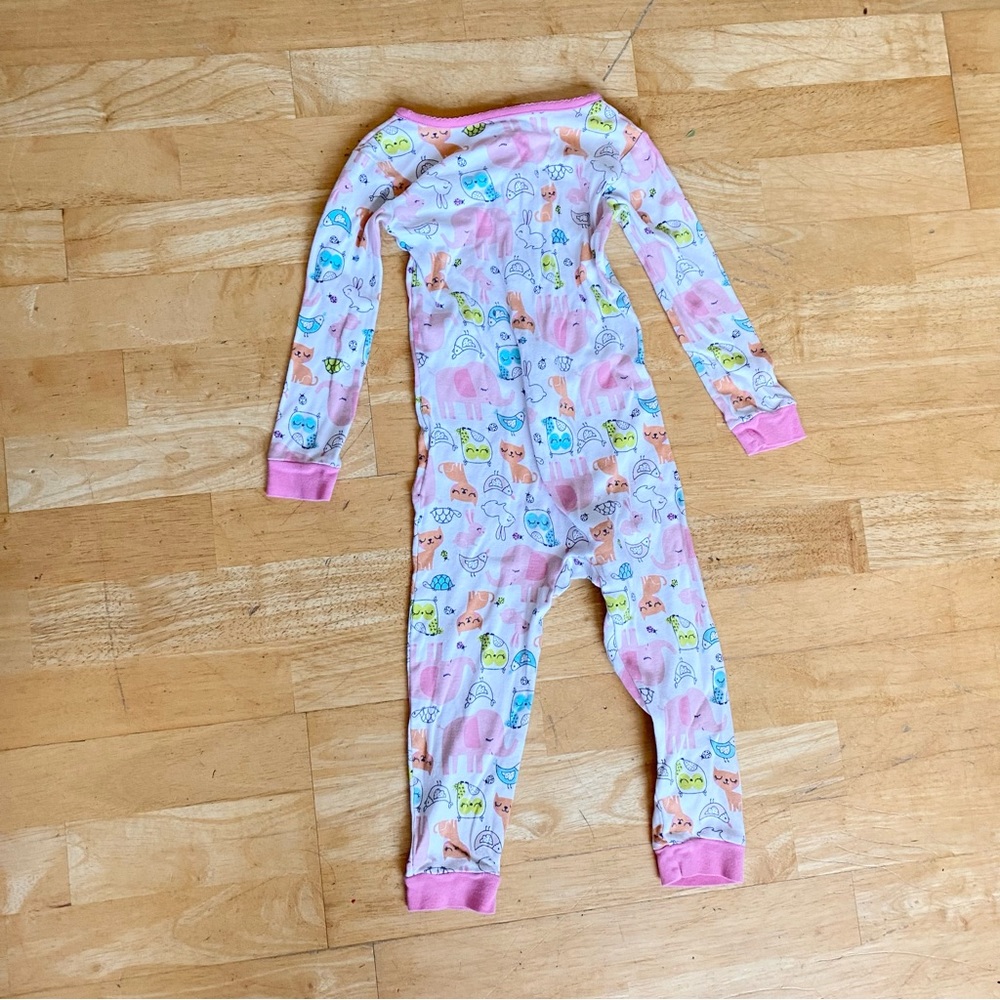 Carter’s 3T Pajamas with Pink Trim and Animal Pattern